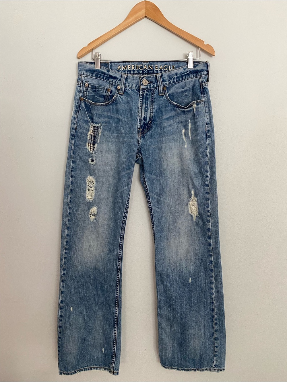 american eagle • men’s Y2K low rise patchwork bootcut jeans | 31/32